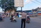 Polsek Karangnunggal Jaga Kelancaran Lalu Lintas Pagi demi Kenyamanan Warga