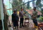 Bhabinkamtibmas Desa Sirnajaya Laksanakan Sambang ke Warga Kampung Pasir