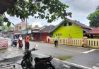 POLSEK CIKALONG LAKSANAKAN PELAYANAN PAGI GATUR LALIN DI DEPAN SDN 1 CIKALONG