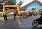 POLSEK CIKALONG LAKSANAKAN PENGATURAN LALU LINTAS PAGI, WUJUDKAN PELAYANAN PRIMA KEPADA MASYARAKAT